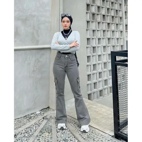 Celana Cargo Jeans Cutbray Wanita Highwaist Stretch Celana Jeans Cewek Cutbray High Waist foto 2