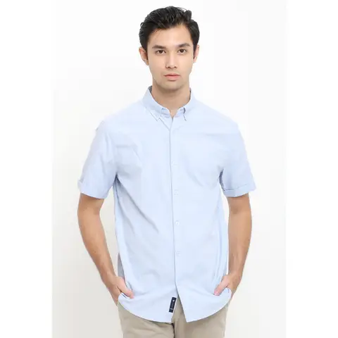 Foto produk TRIPLE Kemeja Oxford Lengan Pendek Slim Fit (SS 432 BLU) - Biru 100% Original, kategori Kaos Rominsy Jeans